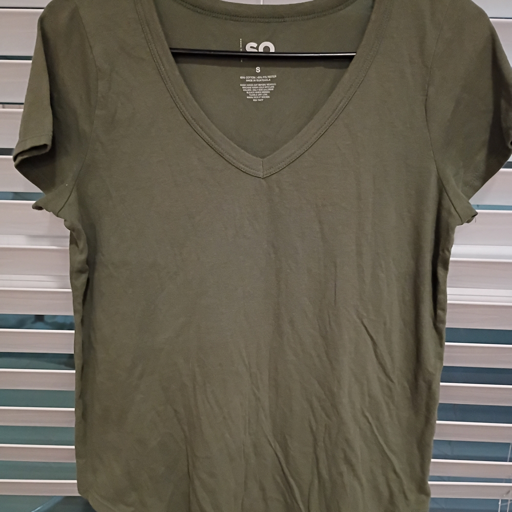 SO Women's Olive V-Neck Top